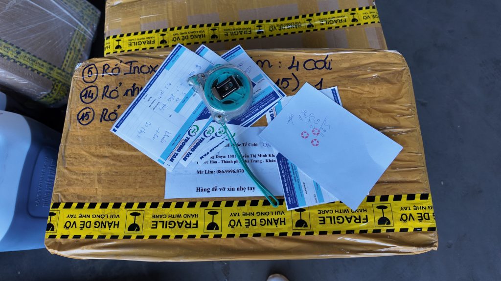 Các loại nhãn dán và ghi chú khi vận chuyển