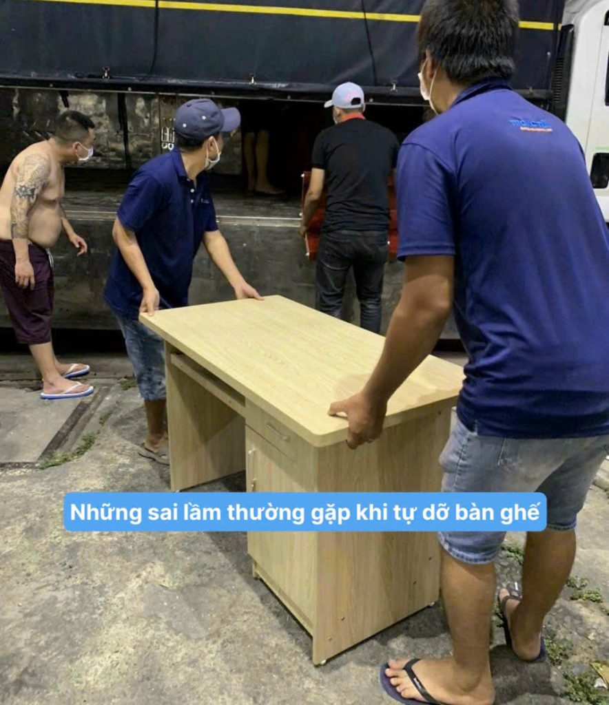 Dịch vụ tháo dỡ bàn ghế lớn khi chuyển nhà trọn gói
