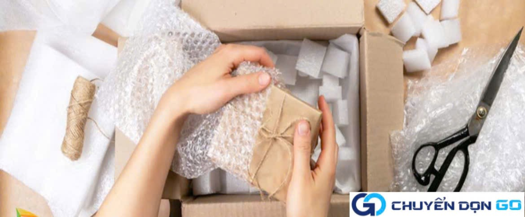 Cách quấn góc nhọn bàn ghế, giường tủ an toàn