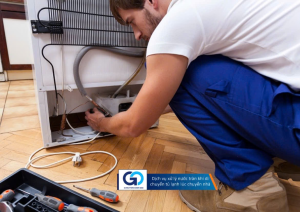 Dịch vụ xử lý nước tràn khi di chuyển tủ lạnh lúc chuyển nhà