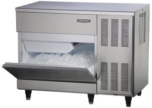 Dịch vụ chuyển máy làm đá mini khi khách chuyển nhà