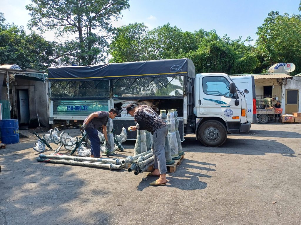 Sắp xếp, lắp đặt và bàn giao