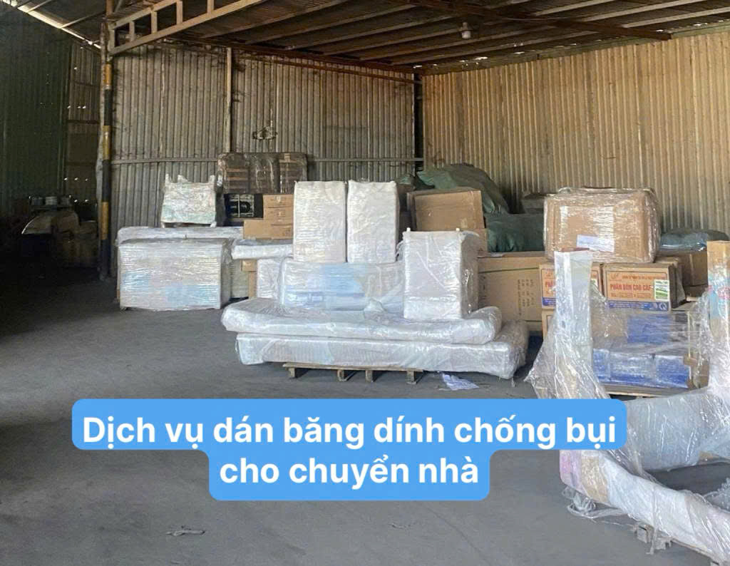 Dịch vụ dán băng dính chống bụi cho chuyển nhà