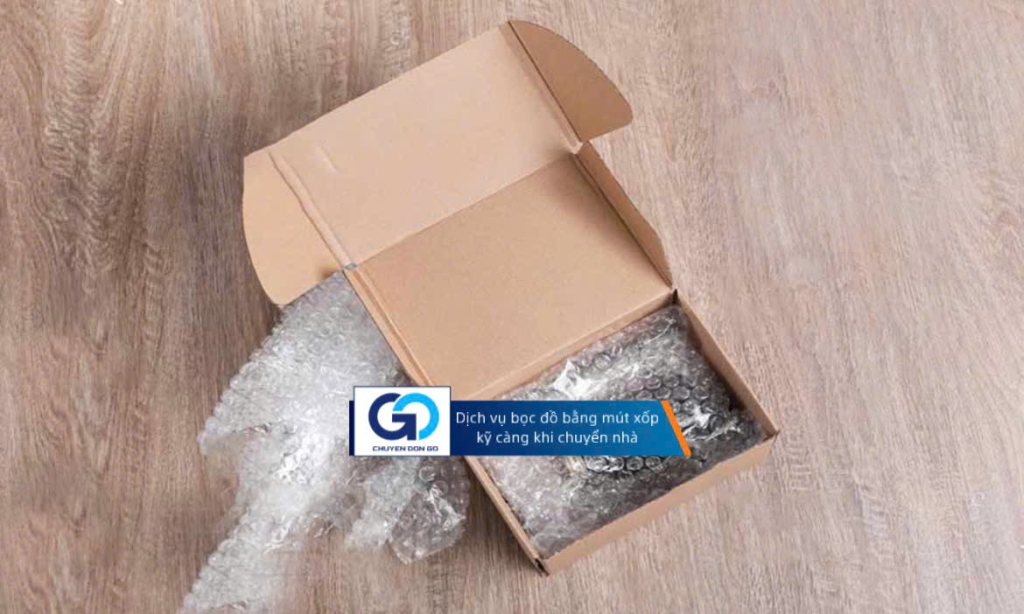 Dịch vụ bọc đồ bằng mút xốp kỹ càng khi chuyển nhà