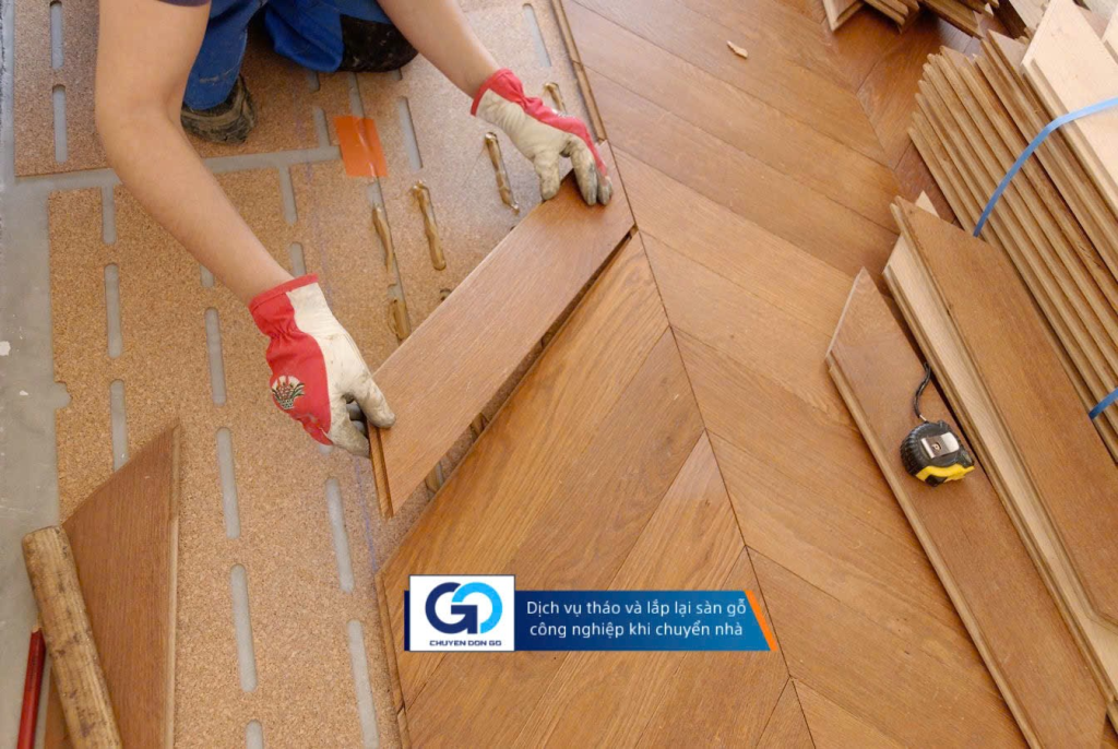 Dịch vụ tháo và lắp lại sàn gỗ công nghiệp khi chuyển nhà
