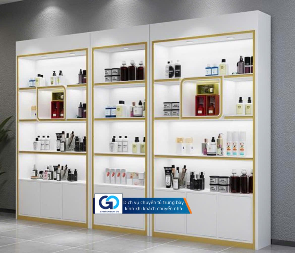 Dịch vụ chuyển tủ trưng bày kính khi khách chuyển nhà