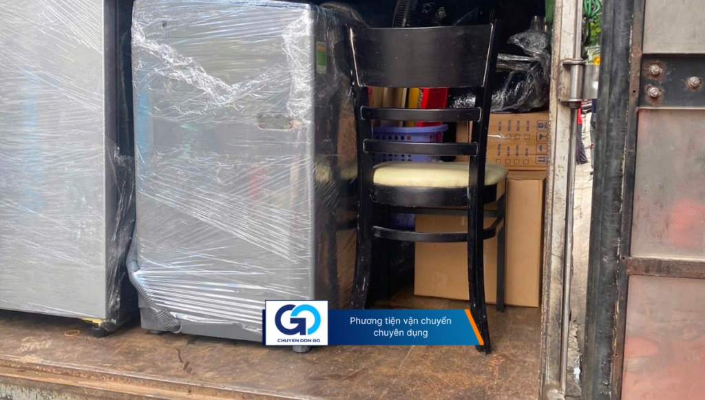 Phương tiện vận chuyển chuyên dụng