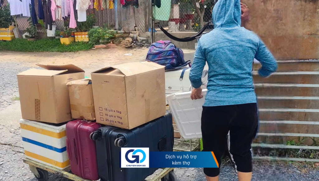 Dịch vụ hỗ trợ kèm thợ
