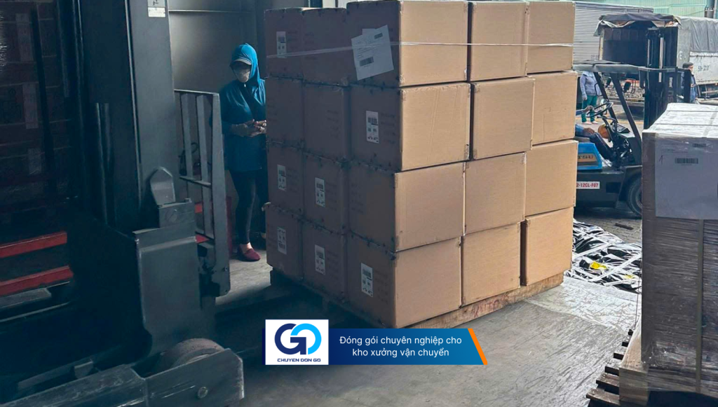 Đóng gói chuyên nghiệp cho kho xưởng vận chuyển