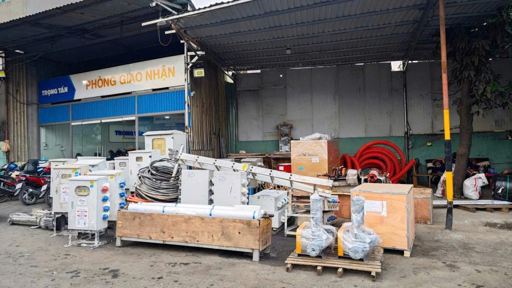 Chuyển kho xưởng tại Phường Tân Thới Hiệp