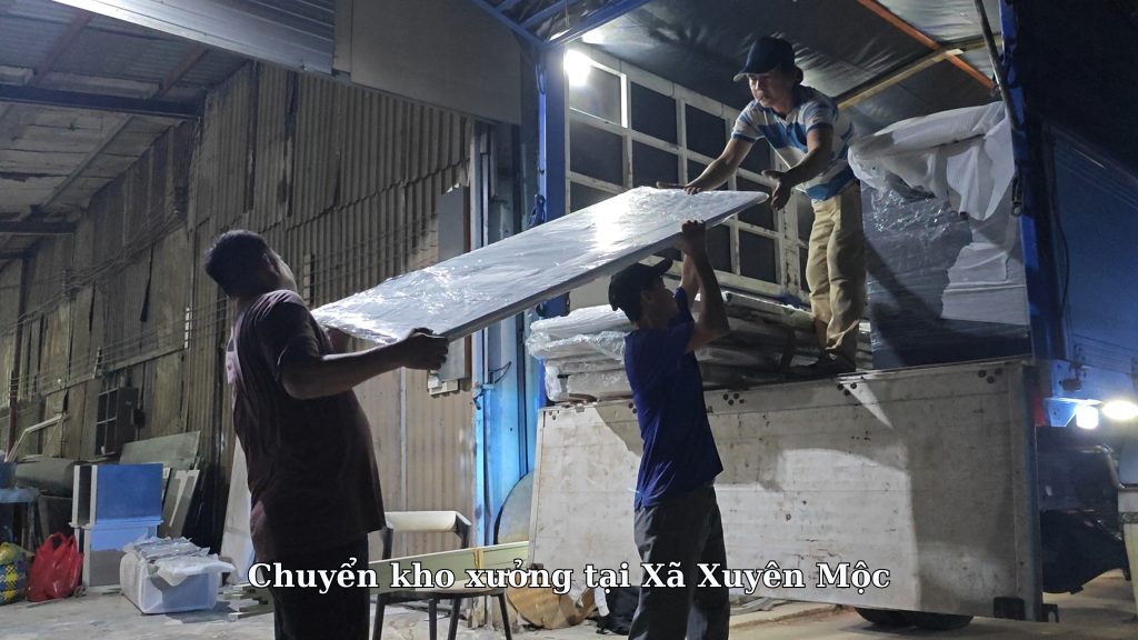 Chuyển kho xưởng tại Xã Xuyên Mộc