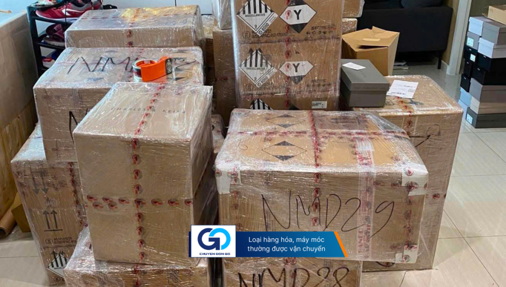 Loại hàng hóa, máy móc thường được vận chuyển
