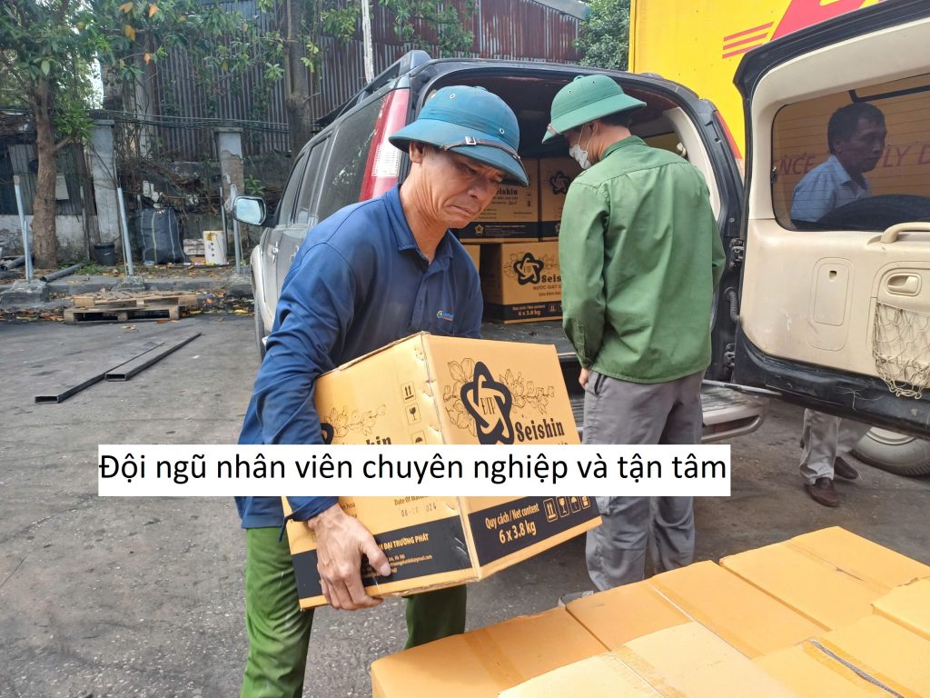 Đội ngũ nhân viên chuyên nghiệp và tận tâm