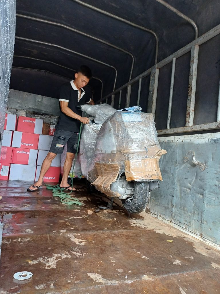 Đóng gói và vận chuyển