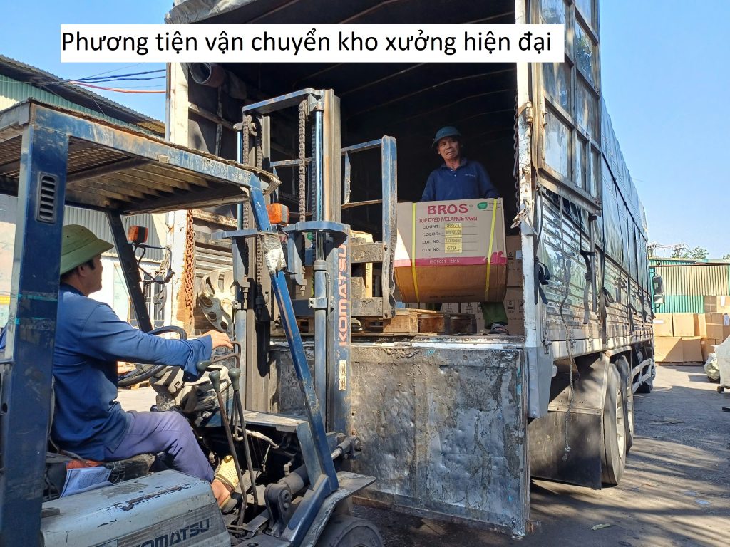 Phương tiện vận chuyển kho xưởng hiện đại