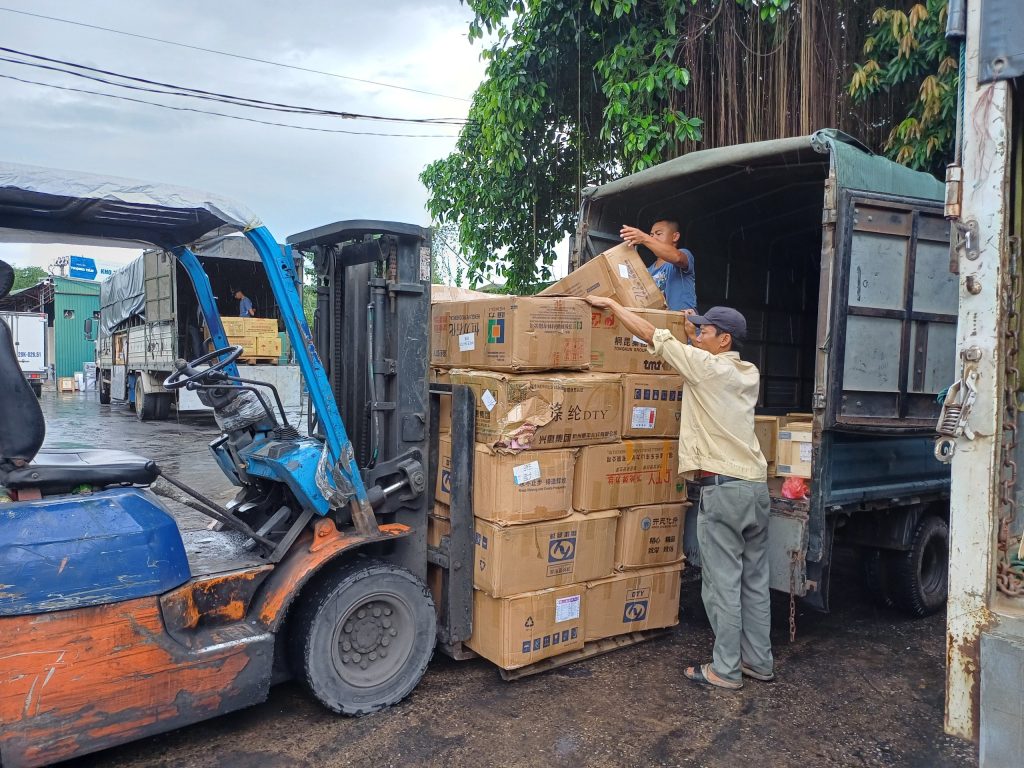 Văn phòng công ty vừa và nhỏ