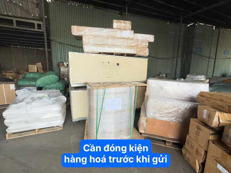 Cần đóng kiện hàng hóa trước khi gửi 