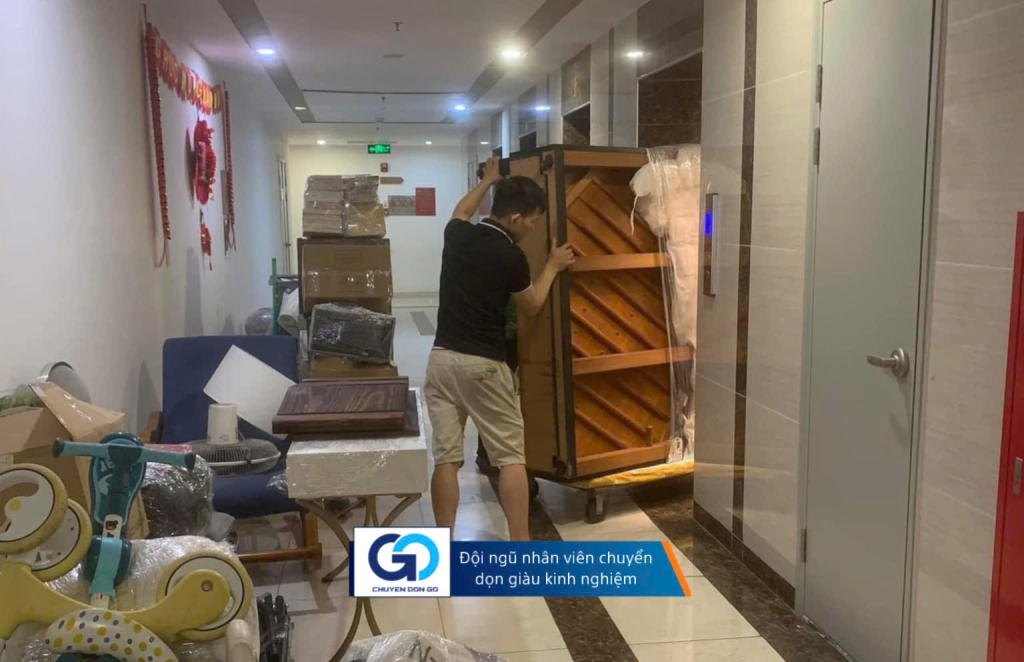 Đội ngũ nhân viên chuyển dọn giàu kinh nghiệm