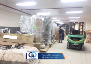 Chuyển kho xưởng tại Phường Long Phước