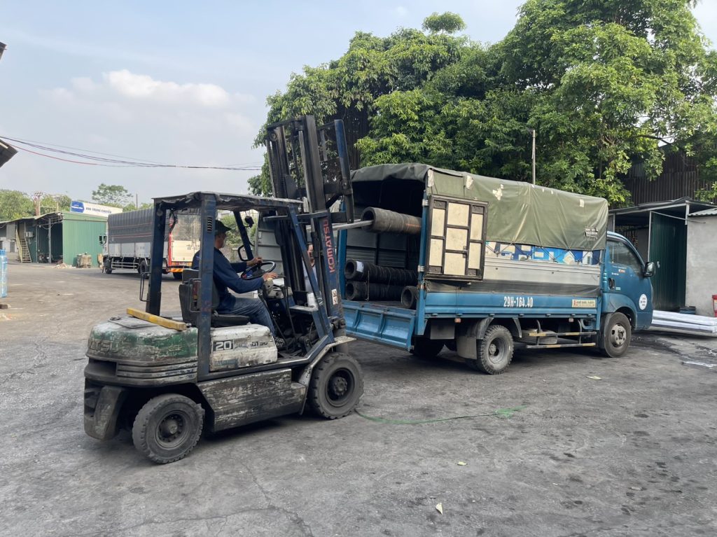 Chuyển kho xưởng tại Phường Phú An